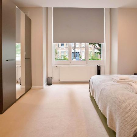 Primrose Hill Park Apartment London Room photo